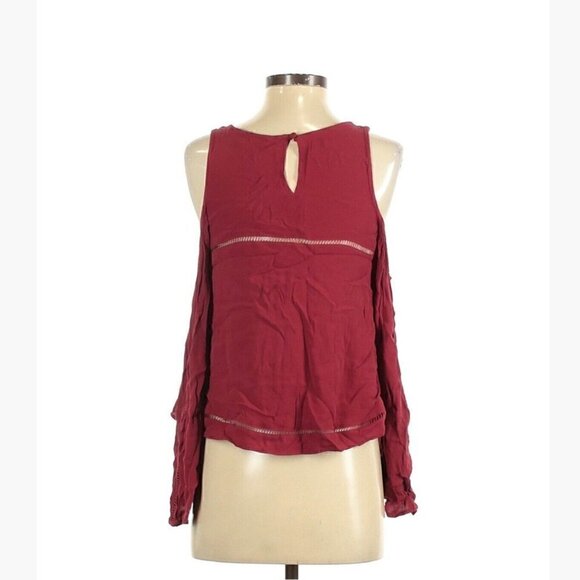 Lovers + Friends Top M Cloudbreak Cold Shoulder Maroon - Picture 7 of 10